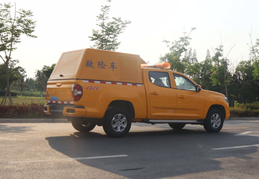 大通皮卡排水搶險(xiǎn)車